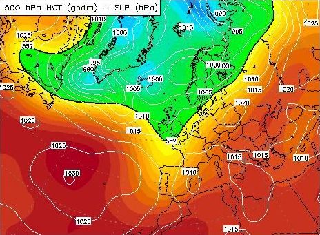 sea level pressure and heights of 500 hPa pressure level 0000 GMT